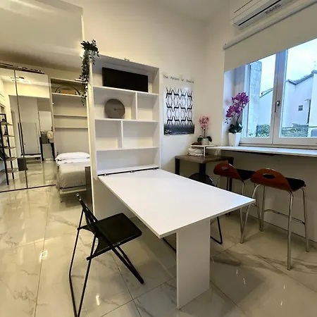 Apartment In Centro - Porta Venezia